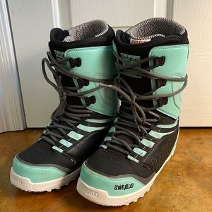 Men’s thirty two snowboard boots